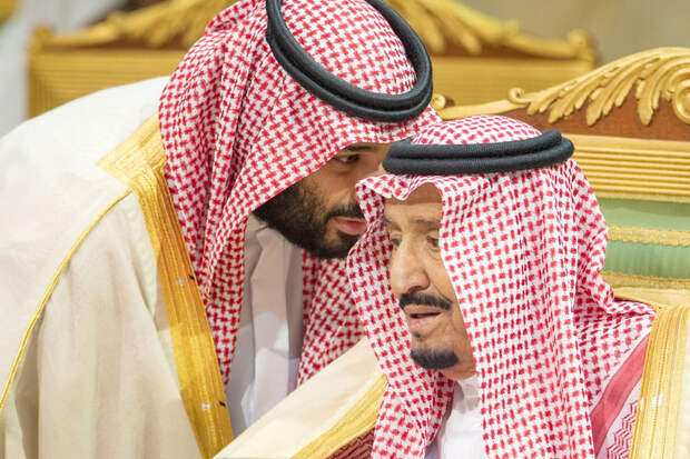 Король Саудовской Аравии Салман бен Абдул-Азиз аль Сауд заболел пневмонией