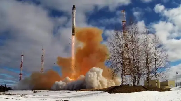 Рогозин анонсировал следующие летные испытания ракеты «Сармат»