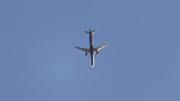 Аэропорт Дубая отправил первый с начала суток пассажирский самолет