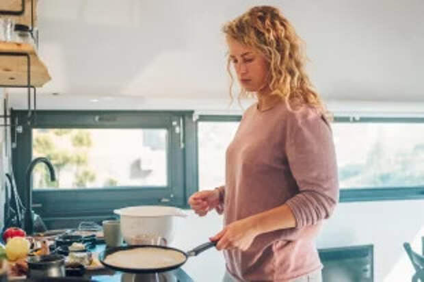 Готовимся к Масленице. 5 главных правил и 4 ошибки кружевных блинов