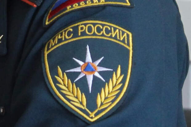 В Бурятии возобновили поиски туристов, пропавших после схода лавины