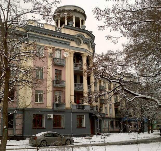 Здания в Симферополе, отсроенные пленными архитектура, интересное, история, пленные, стройка, фашисты
