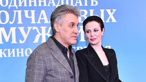 «Его нашла маленькая дочка»: друг Пиманова ужаснул признанием на прощании с телеведущим