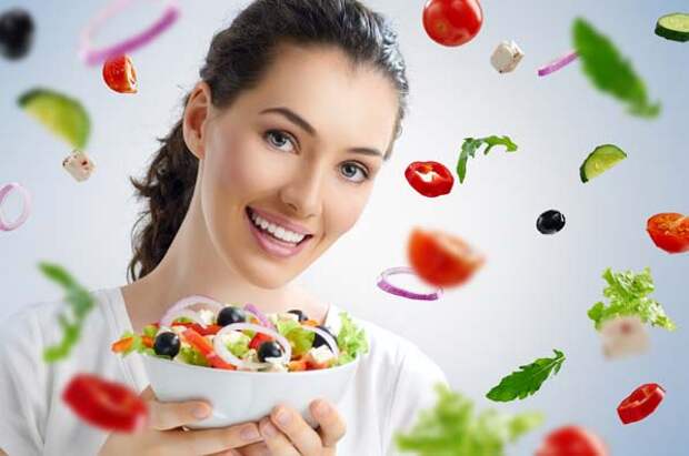 Девушка ест овощной салат; фото 3856448, фотограф Константин Юганов. Фотобанк Лори - Продажа фотографий, иллюстраций и изображен