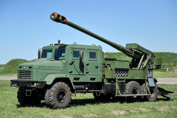 155-мм самоходная гаубица "Богдана" на 6х6 шасси КрАЗ