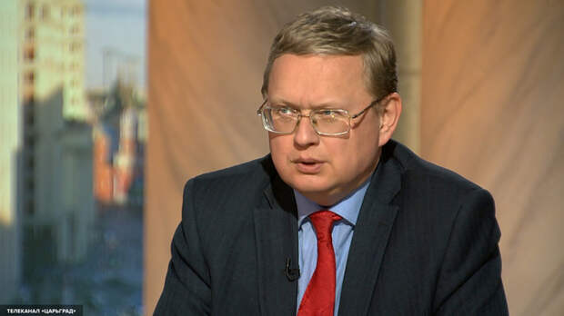 Делягин: Все, кто голосовал за повышение пенсионного возраста, - преступники или психи Делягин: Все, кто голосовал за повышение пенсионного возраста, - преступники или психи