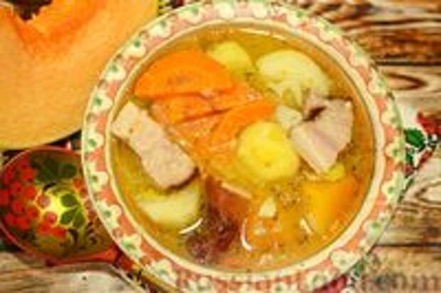 Фото к рецепту: Рагу из тыквы, картофеля и копчёной грудинки