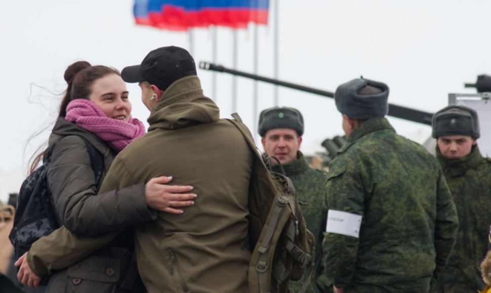 Процесс воссоединения русских земель запущен: “Донбасс становится регионом с красными паспортами”