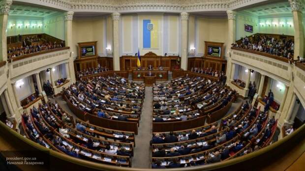 Украинская рада продлила действие закона об особом статусе Донбасса до 31 декабря 2019 года
