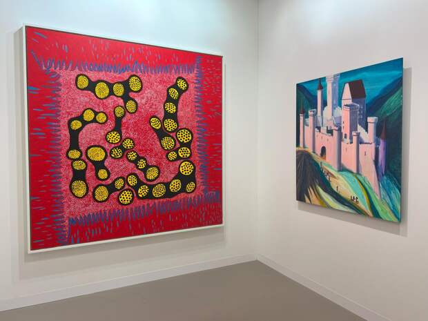 Yayoi Kusama (слева). Soul, 2013. $2,2 млн. Victoria Miro