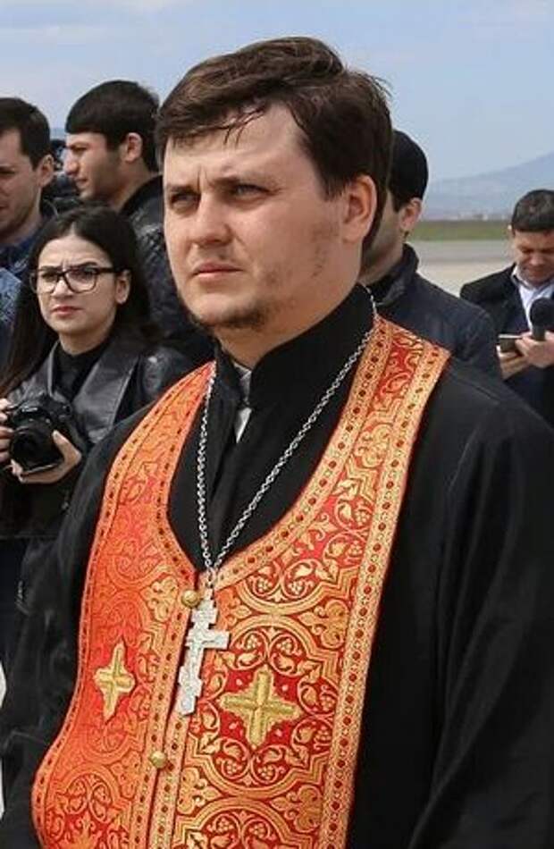 Отец Павел Каликин