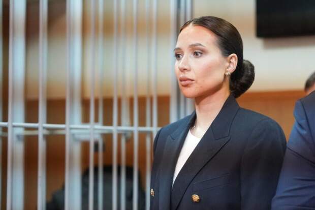 Лерчек погасила долг перед налоговой на 176 млн рублей