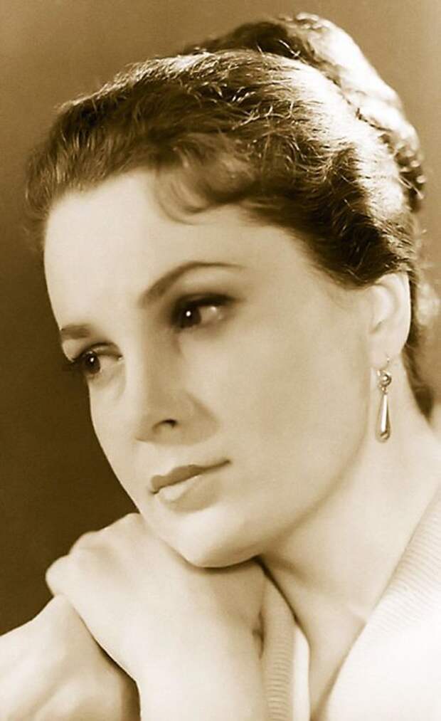 Самые красивые советские актрисы актриса, красавица, ссср, наталья варлей, анастасия вертинская, наталья селезнева, наталья андрейченко, евгения симонова