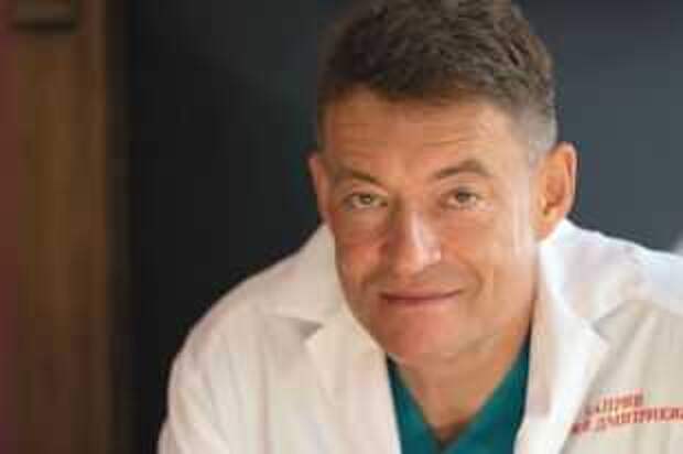 Враг хитер, но врач хитрее. Главный онколог РФ Каприн об успехах медицины