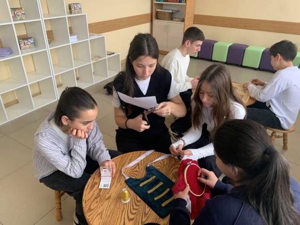 В уляпской школе создали традиционную адыгскую гостиную