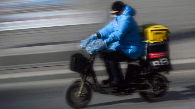 Депутат ГД Гусев: курьеры на электровелосипедах должны получить категорию М