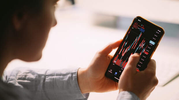 Стоимость биткоина опустилась ниже $65 тысяч