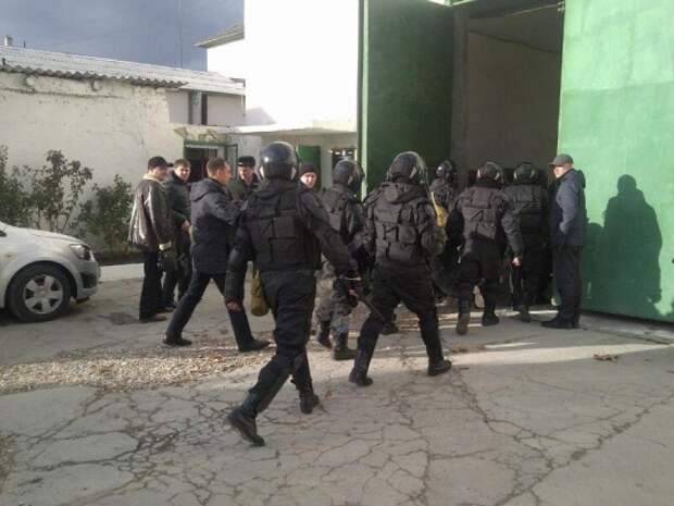 Молдавские правоохранители вернулись в кишиневскую мэрию