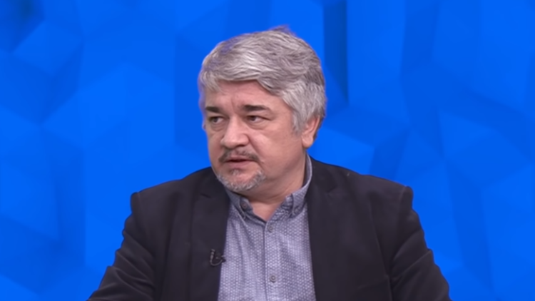 Ищенко считает, что Украина превращается в тотально безграмотную страну Ищенко считает, что Украина превращается в тотально безграмотную страну