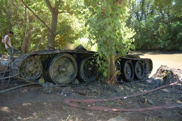 11 найденный Советский танк Т-34 Поисковое Объединение Миус Фронт