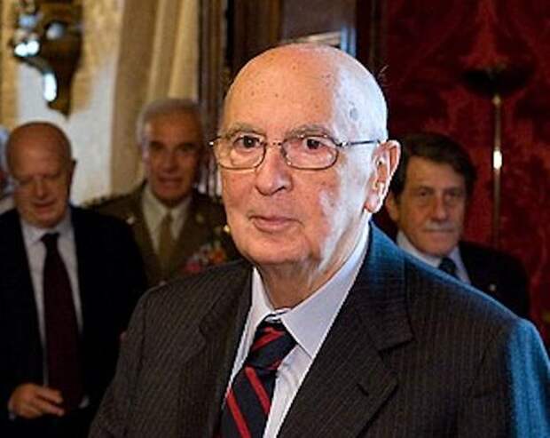 Путин выразил соболезнования в связи со смертью бывшего главы Италии Наполитано