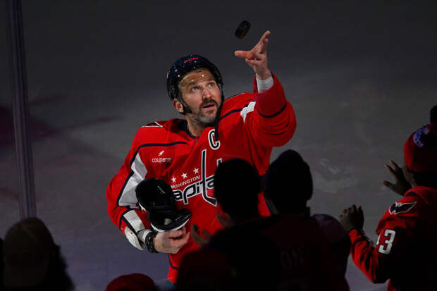 Александр Овечкин догнал Доуна и Бьюсика по количеству игр в истории НХЛ