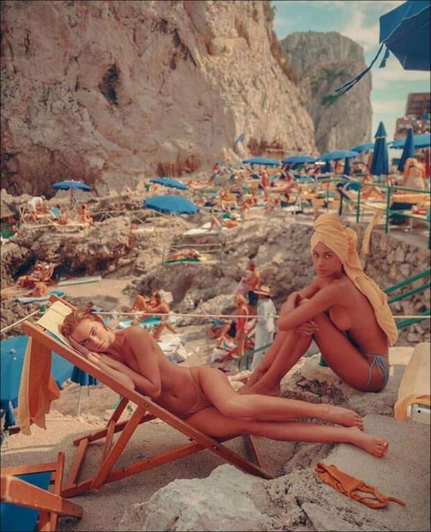 Летние девушки
