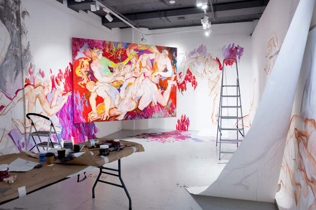 Алиса Горелова, «За пределами формы», в процессе создания