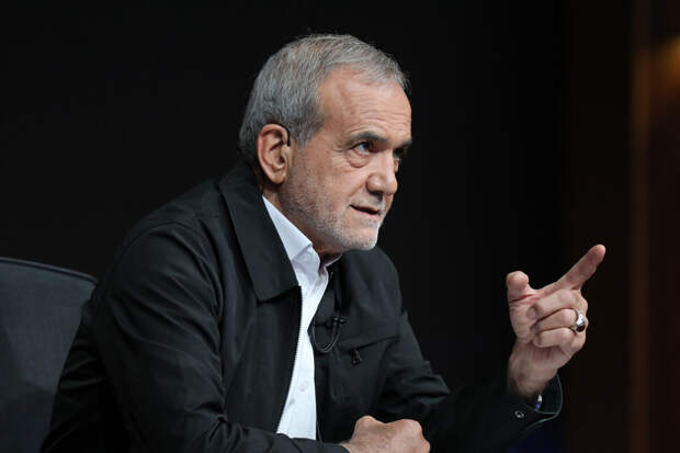 Премьер Пакистана сообщил о продуктивном телефонном разговоре с Пезешкианом