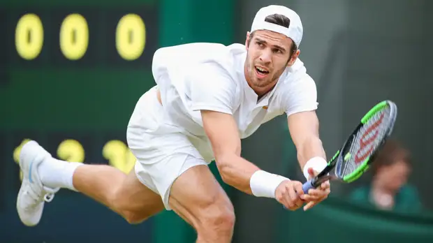 Хачанов обыграл Рамоса-Виньоласа и вышел во второй круг турнира ATP в Цинциннати