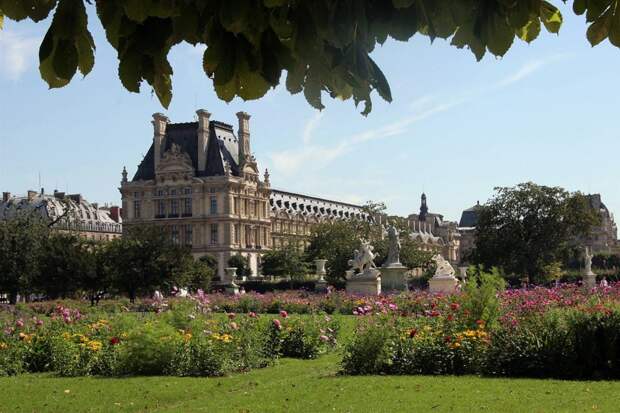 Прекрасный Париж ss 090722 paris 13ss full 990x660 Прекрасный Париж