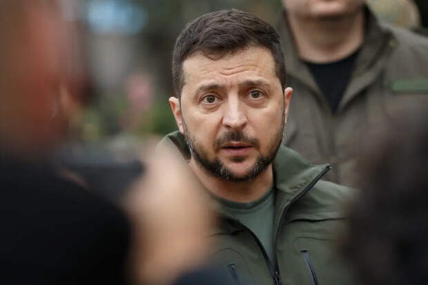 "Определимся 8 мая»" Зеленский держит паузу перед решением об атаке на День Победы