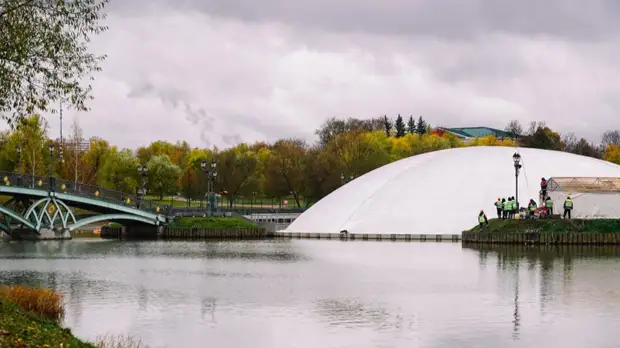 Московские фонтаны подготовили к зиме