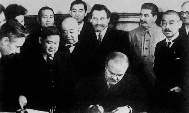 Сталин об опасности нападения Японии на СССР в 1942 году Сталин об опасности нападения Японии на СССР в 1942 году