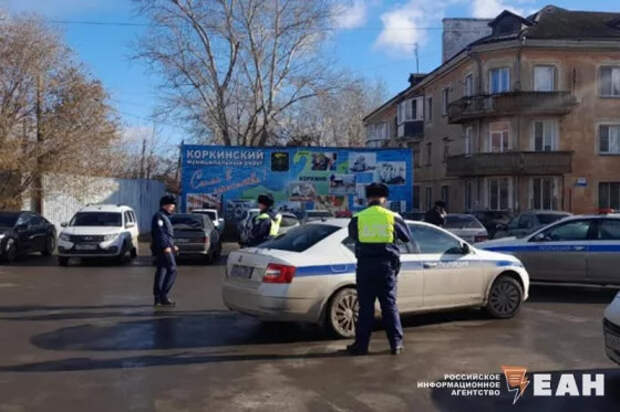 Глава свердловской культурной автономии цыган предлагает возродить систему вечерних школ