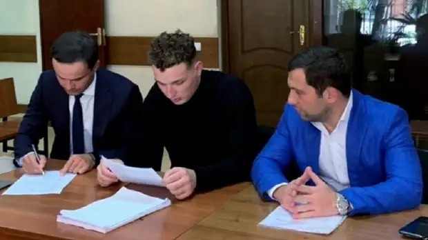 Ограничение свободы и лишение прав: блогеру Эдварду Билу вынесли приговор за массовое ДТП