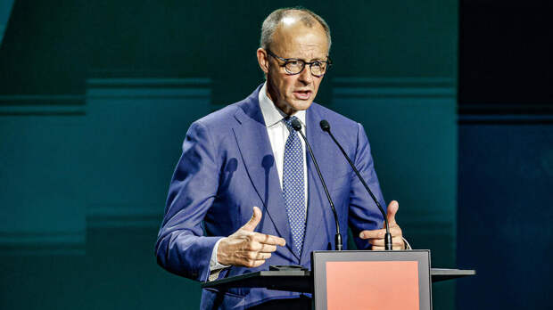 Мерц назвал невозможным немедленное вступление Украины в ЕС