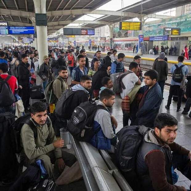 Россия меняет миграционную политику: от «демографического ресурса» к национальной безопасности