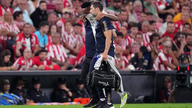 Защитник «Реала» перенес операцию на бедре