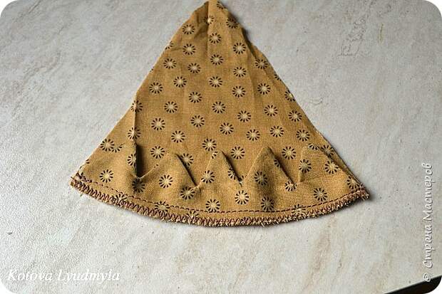 Мастер-класс Поделка изделие Новый год Рождество Ассамбляж Шитьё Маленькие куколки Жёлуди Клей Краска Ленты Нитки Пастель Проволока Ткань Фетр Шерсть фото 15