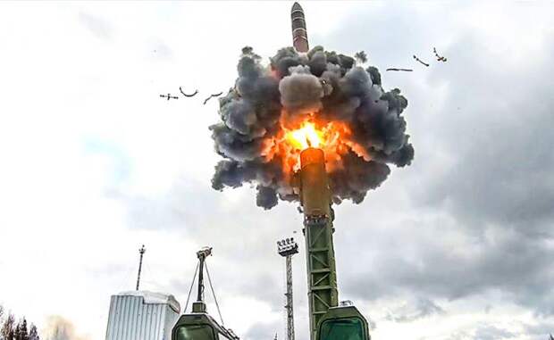 «Всем бояться!» Запад понял, что удар «Орешником» по Львовской области адресован ему