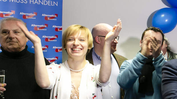 Bild: политик от АдГ выиграла на выборах в Гамбурге, несмотря на отъезд в Россию