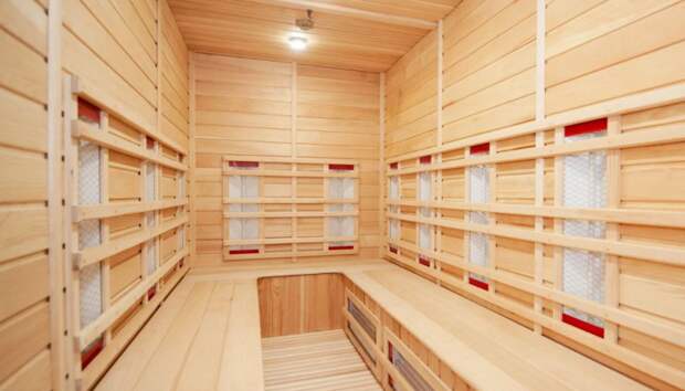 РЖД запустил первый спа-вагон с сауной