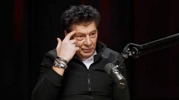 Дасаев рассказал, что нужно сделать Сафонову, чтобы превзойти его