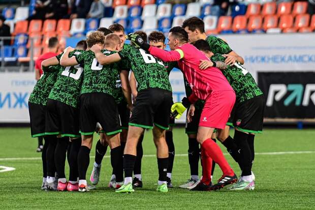 «Нефтехимик» разгромил «Сокол» в гостевом матче 25-го тура