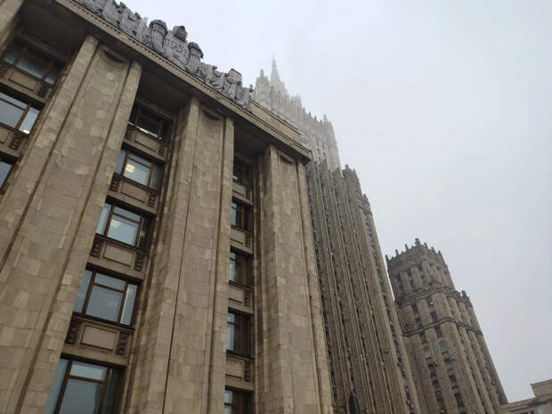 Захарова: посла Германии вызвали в МИД России