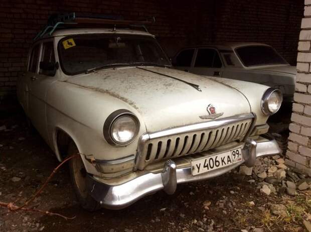Автомобили, которые нашли во время сноса московских гаражей barn find, авто, автомир, автомобили, гараж, находка, олдтаймер, ретро авто