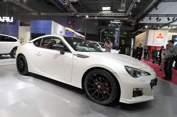 2713 800x532 Парижский автосалон 2012 (часть 2)