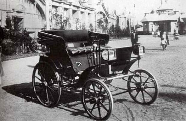 Первый русский автомобиль фирмы «Фрезе и К°»