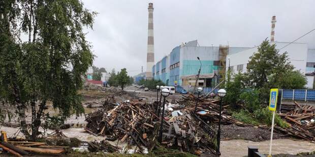 На Урале из-за дождей под воду ушел город